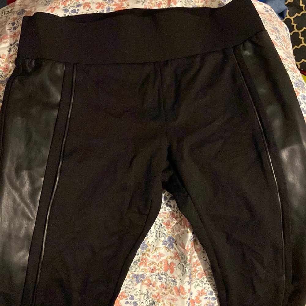 Fashion Nova Leggings